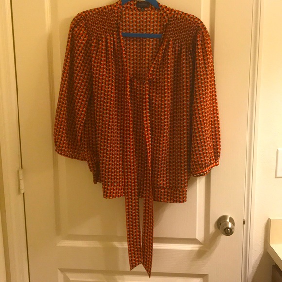 Orange and back blouse - Picture 3 of 3